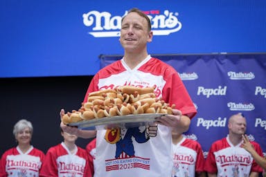 Joey Chestnut at Nathans.jpg