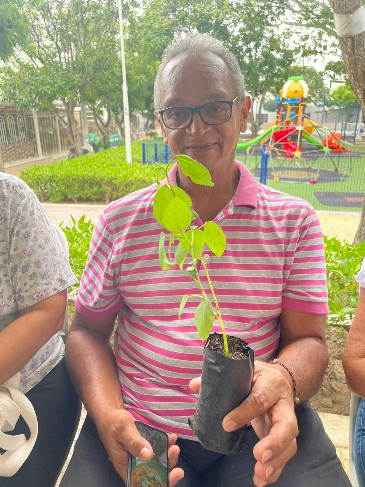 WhatsApp Image 2025-08-21 at 16.25.01 (4).jpeg