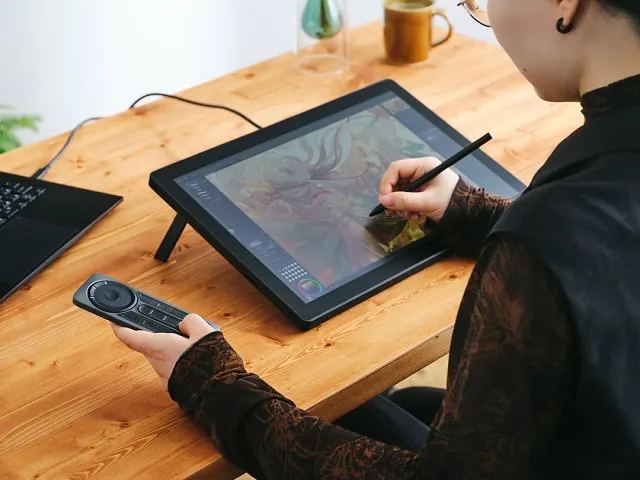 wacom-cintiq-16-2025.jpg
