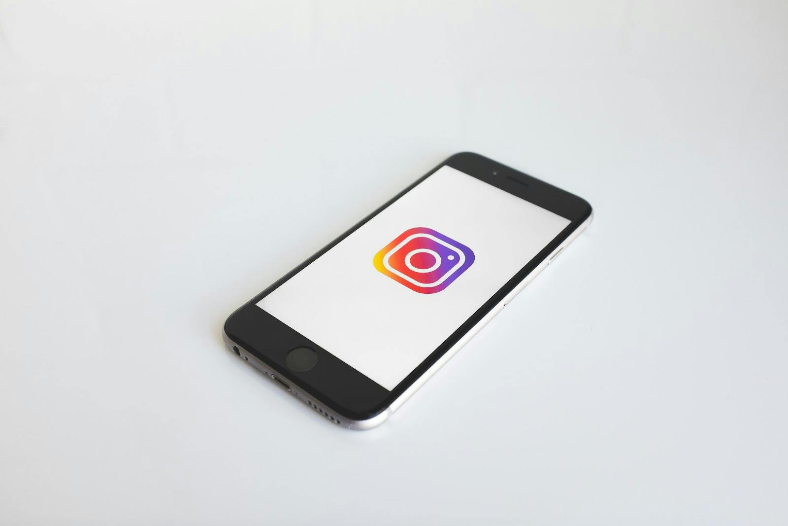 jo-vicente-boat-apprendista-digitale-instagram-cover.jpeg