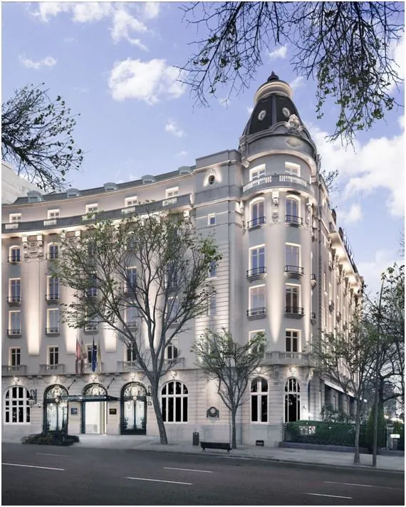 hotel ritz.jpg