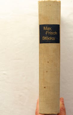 220_Max Frisch Stücke.jpg