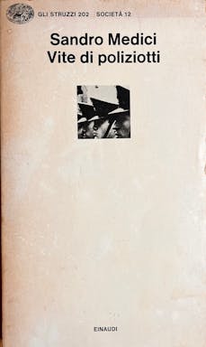 1061_vite di poliziotti - 1.jpeg