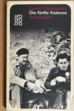 511_Die fünfte Kolonne. Hemingway.jpg