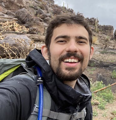 a_hiking_headshot_2021-04-26 - Jarod Evert Rutledge.jpg