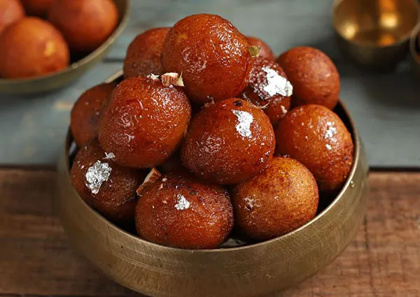 Gulab-Jamun-1.jpg