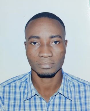 AFOLA Kossi Passport Ok.jpg