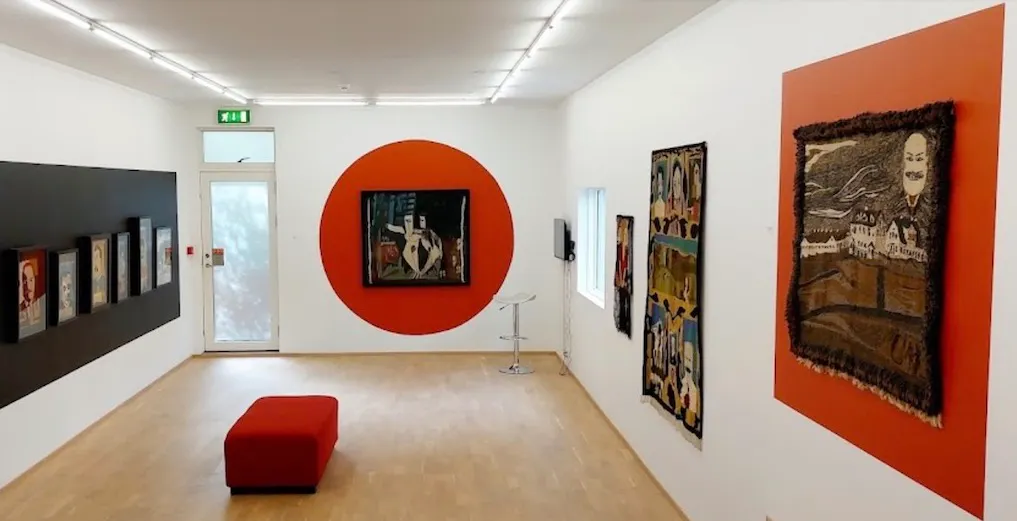 18 sept 07 Safnasafnid.jpeg