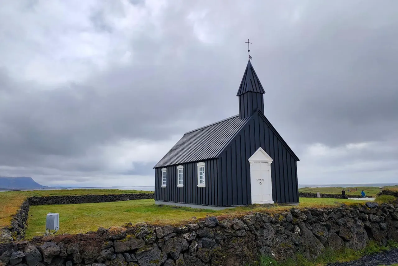 20 sept 19 Budakirkja.jpg