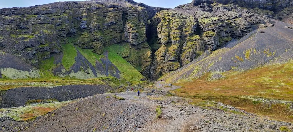 21 sept 01 Raudfeldsgja.jpeg