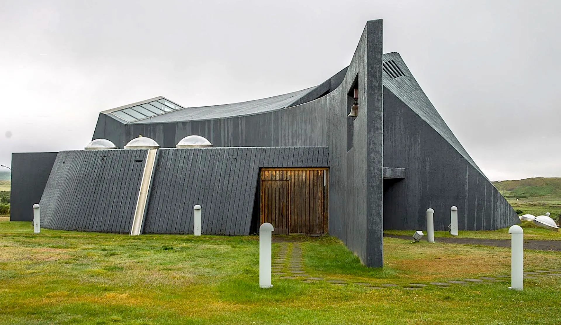 15 sept 03 Blonduos église.jpeg