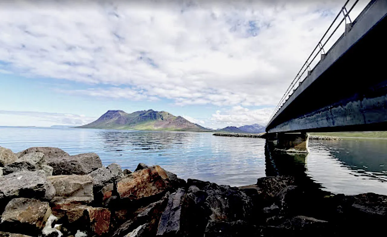 20 sept 05 Kolgrafarfjordur.jpg