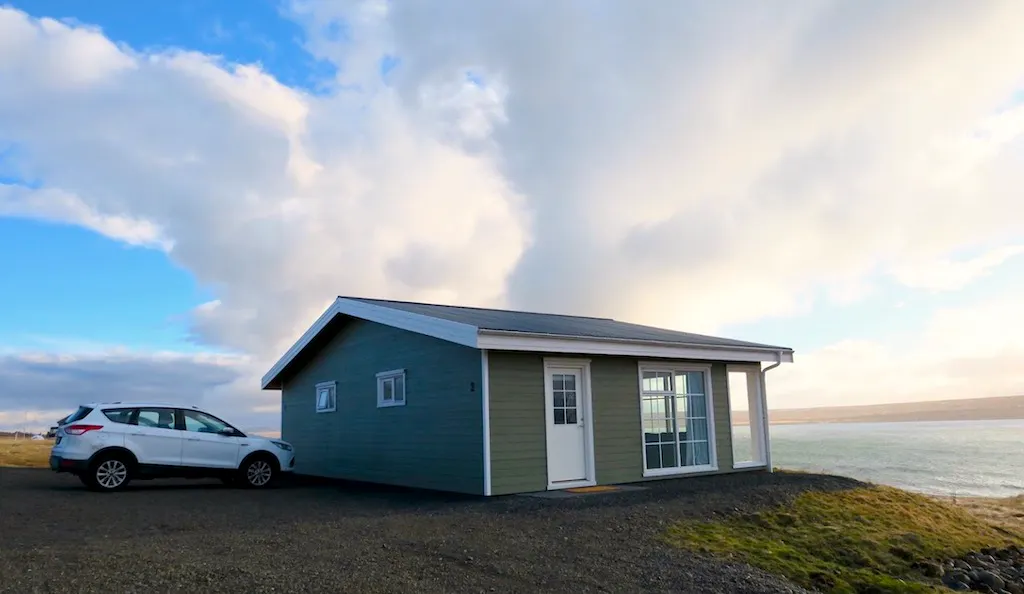 13 sept 09 Mork Cabin.jpeg