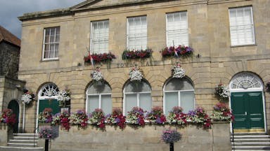 Glastonbury-Town-Hall-image.jpg