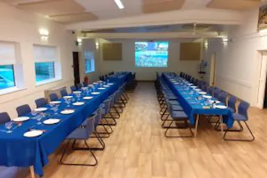 hall_int2.jpg