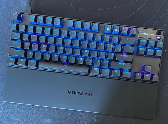 Steelseries Apex Pro Gen 3.jpg