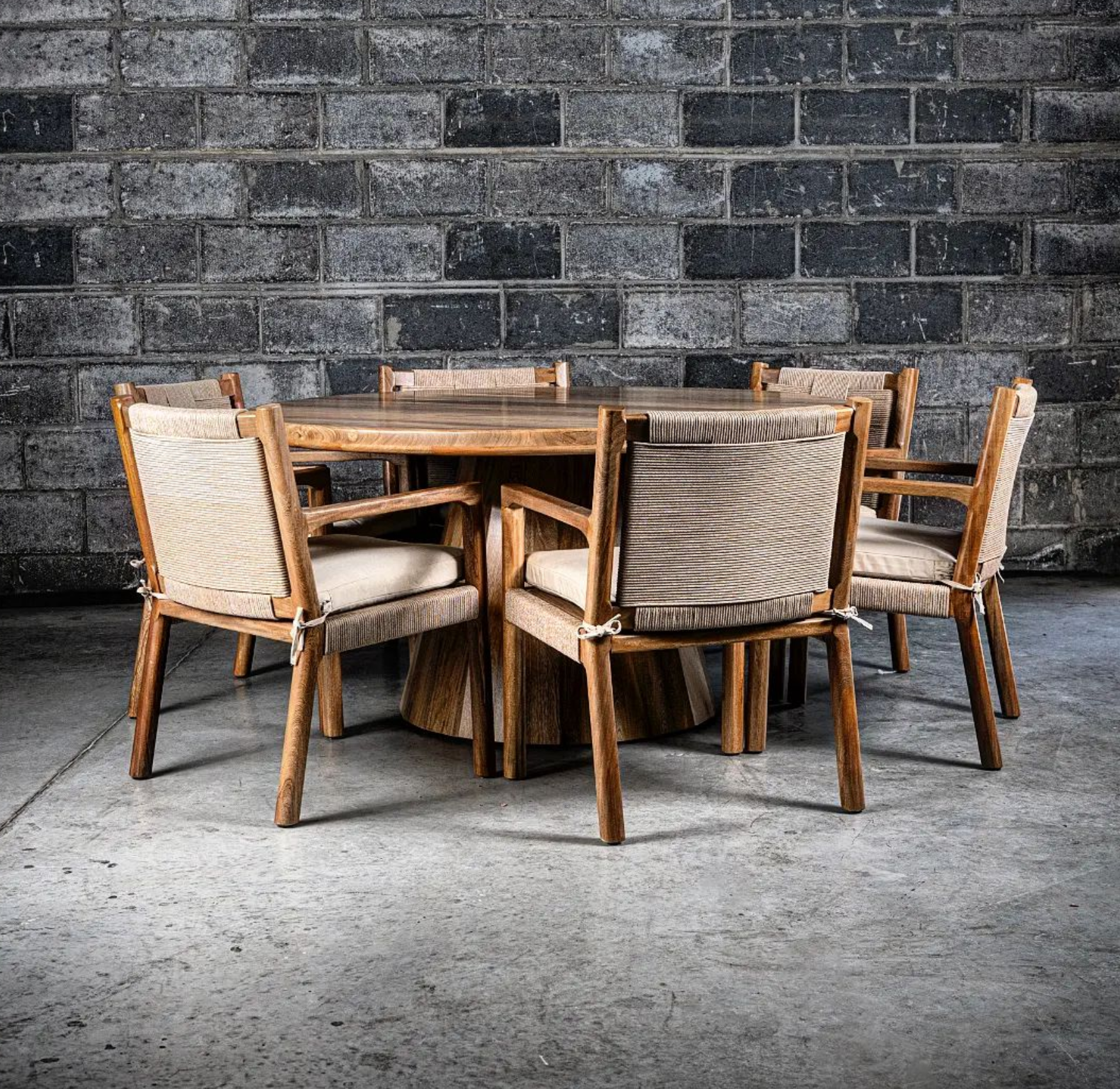 baku dining set.PNG