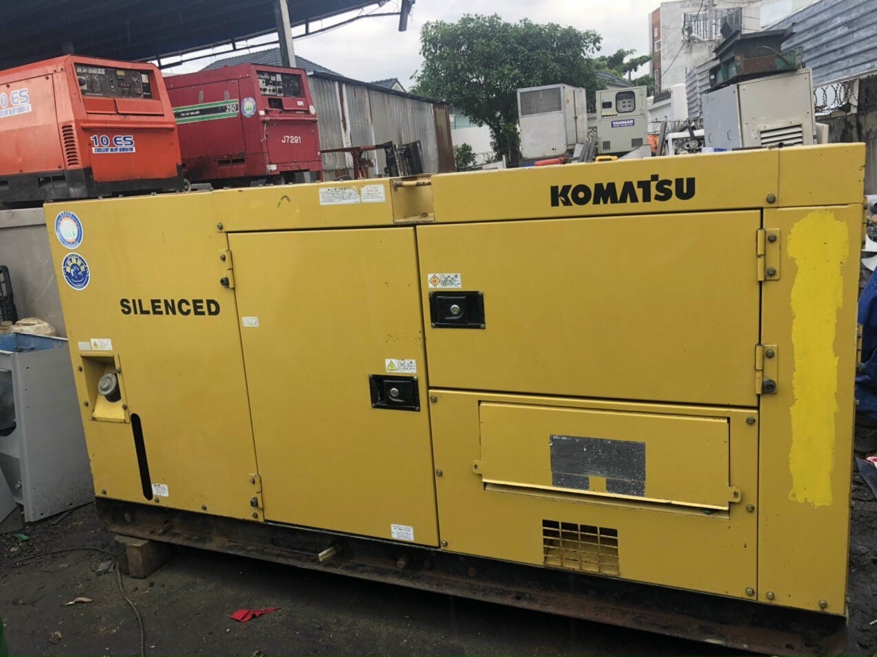 Máy-phát-điện-cũ-Komatsu-75kva.jpg