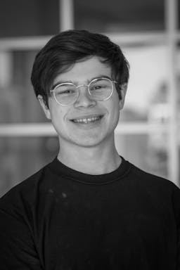 January Headshots-6.jpg