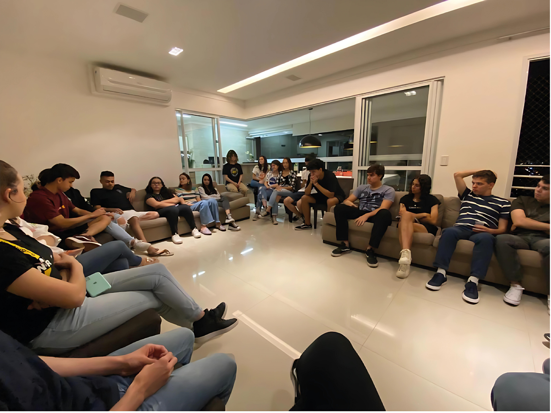 Jovens (Marista).png