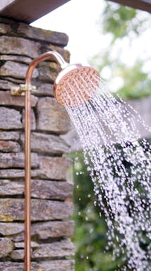 Neptune_1_Outdoor_Shower.png