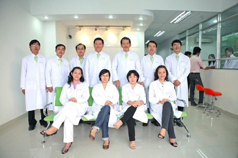 Nhân sự tại nha khoa Quốc tế Á Châu ở Đà Nẵng