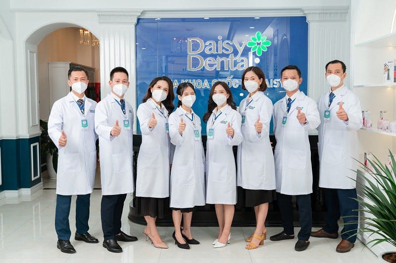 Trồng răng Implant Đà Nẵng tại Nha khoa Quốc tế DAISY