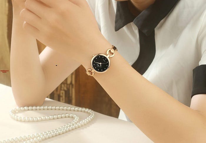 Đồng hồ nữ nên mua hãng nào đẹp, thời trang Mua ở đâu (9).jpg