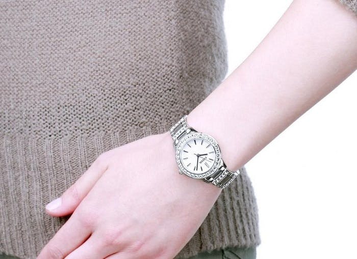 Đồng hồ nữ nên mua hãng nào đẹp, thời trang Mua ở đâu (10).jpg
