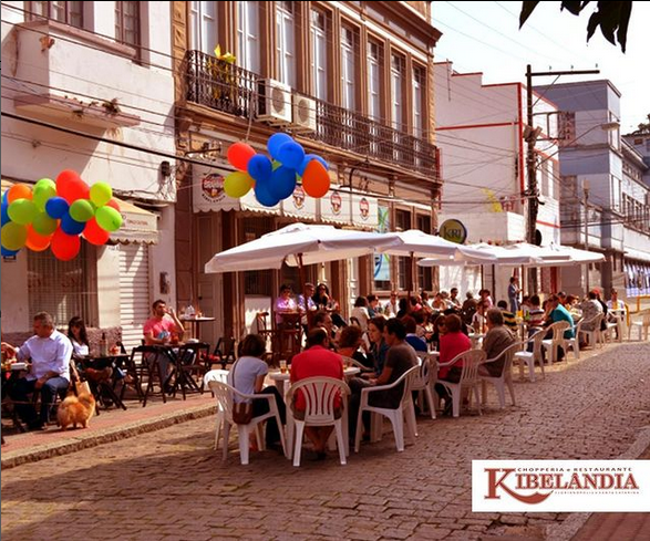 Screenshot 2023-09-15 at 09-10-59 Kibelândia Chopperia (@kibelandiafloripa) • Fotos e vídeos do Instagram.png