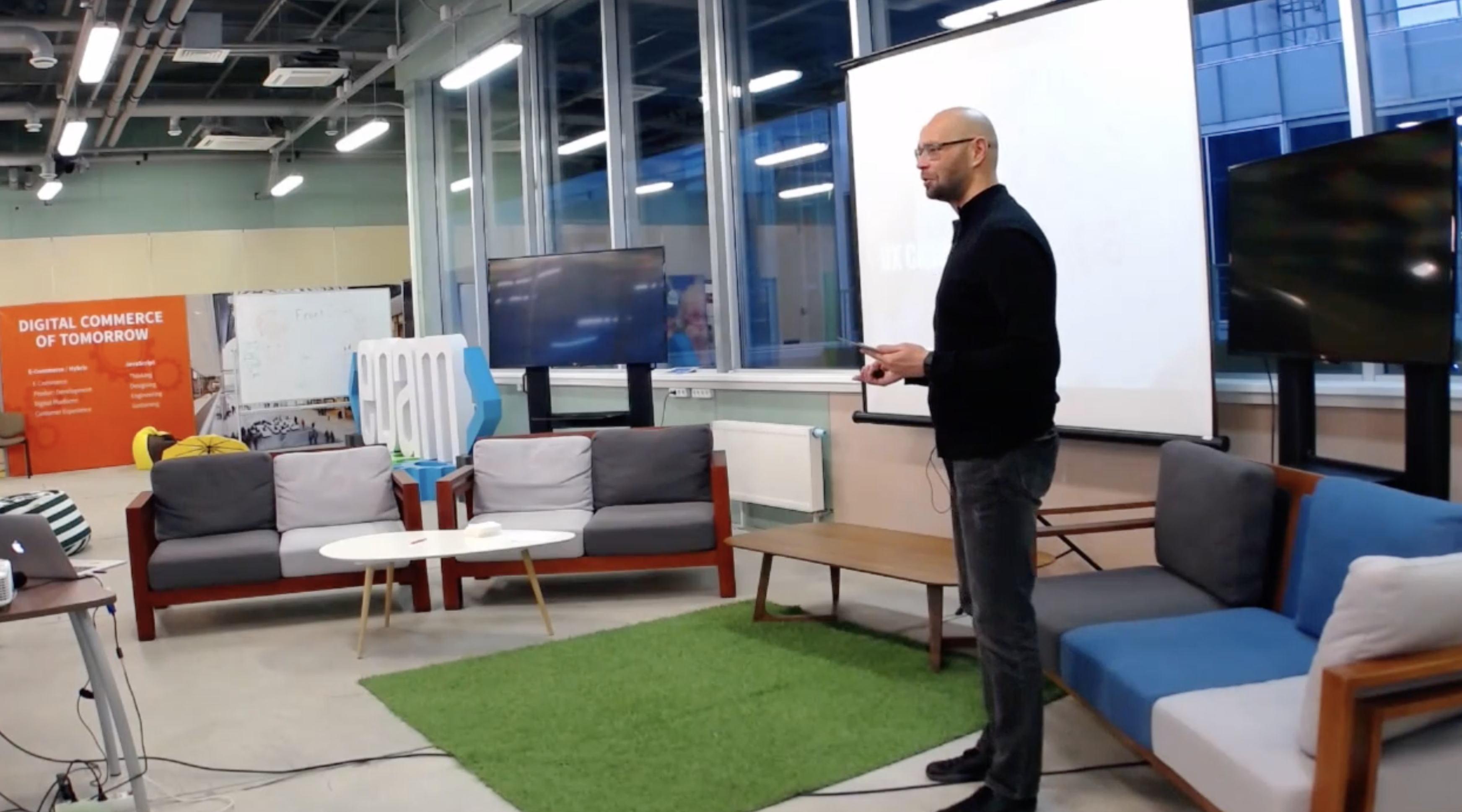 Снимок экрана 2021-12-20 в 13.48.23.png