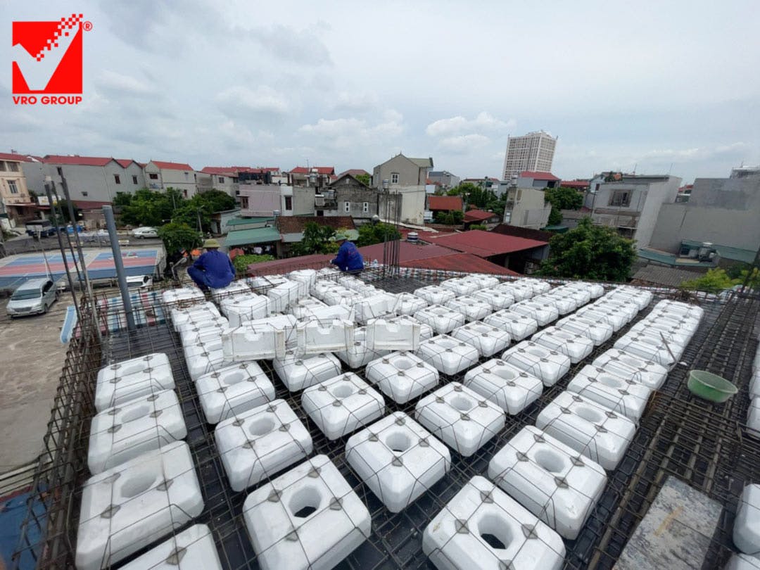 san-phang-khong-dam-loi-xop-vuot-nhip-lon (1).jpg