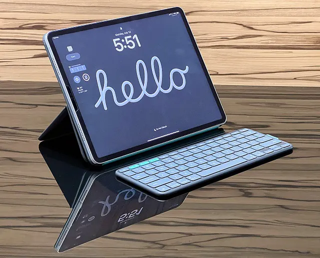 Logitech-Flip-Folio.jpg