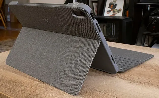 Logitech-Combo-Touch.jpg