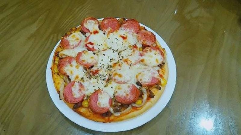 cach-lam-banh-pizza-bo-1.jpg