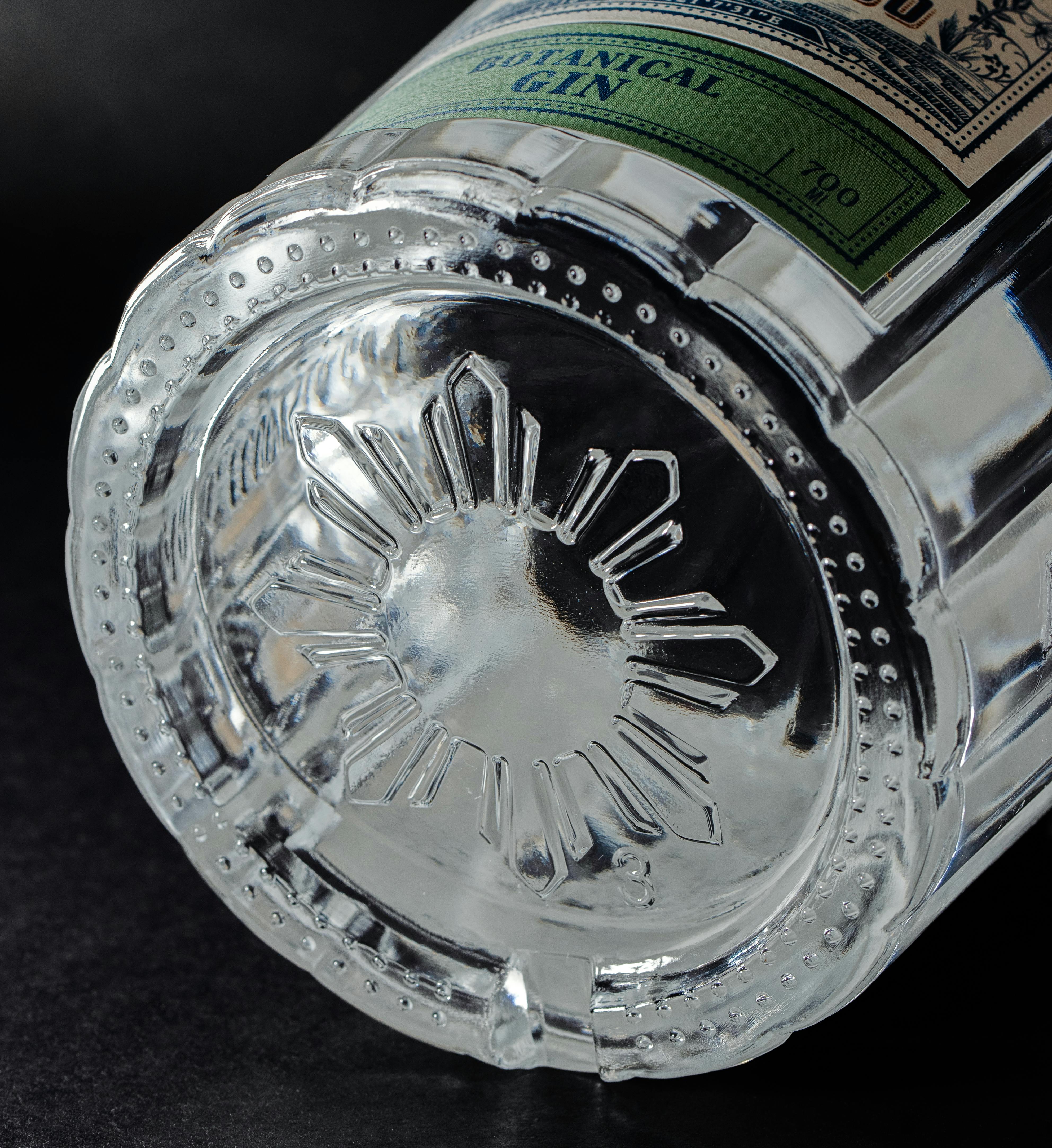 BOTTOM EMBOSS_PH SUN_BLK.jpg