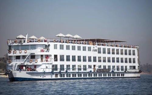 A SARA NILE CRUISE.webp