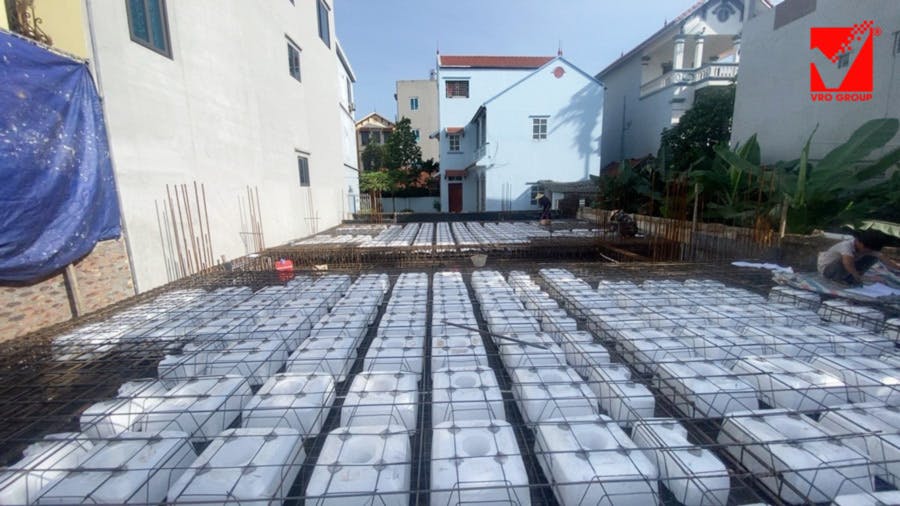 thi-cong-san-xop-cong-trinh-duc-son-dan-phuong (6).JPG