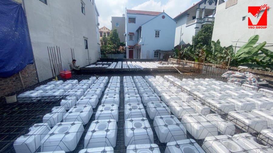 thi-cong-san-xop-cong-trinh-duc-son-dan-phuong (5).JPG