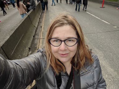 susan_viaduct_selfie_feb2019.jpg