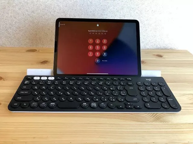 Logitech-K780.jpg