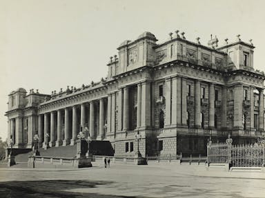 Black and white photo of the Melbourne Parliament House as taken in 1901.