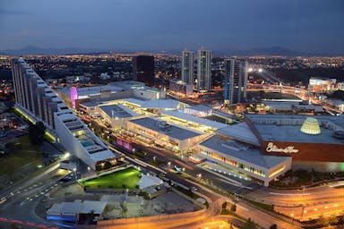 plaza-andares-puerta-de-hierro-guadalajara-1667399083.jpg