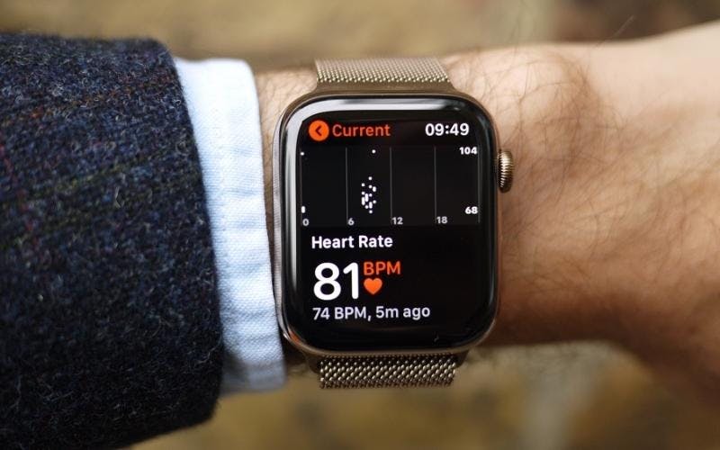 Đo nhịp tim trên Apple Watch SE 2
