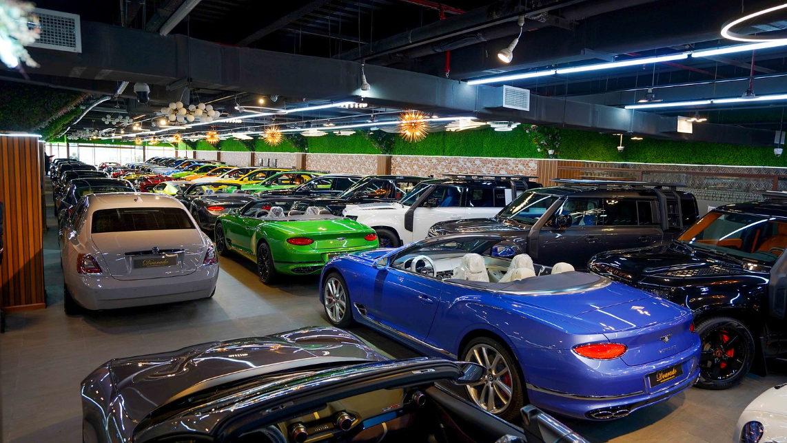 Dourado Luxury Car Showrooms.png