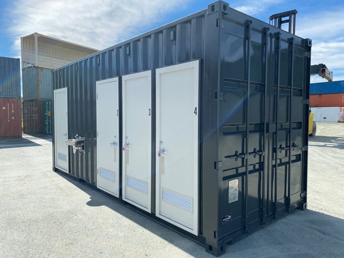 Mẫu nhà vệ sinh lắp ghép giá rẻ kiểu Container
