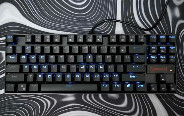 Redragon K552.jpg