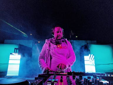 Orion Rising - 19724099_10155109813139902_1223335058_o.jpg