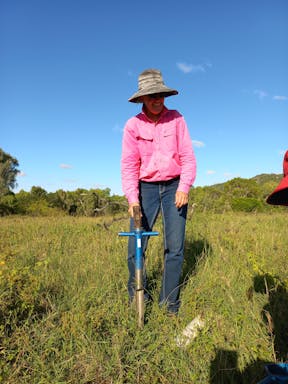 # Burnett_2022-35-344_09-35_14.jpg