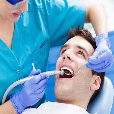 best dental surgeon in islamabad (2)-400x400.jpg